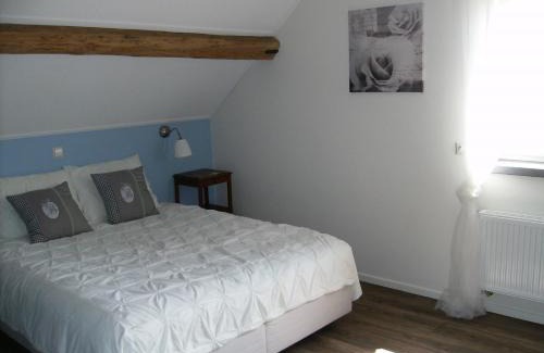 Baarle-Nassau Bed & Breakfast | Bed op de Reth