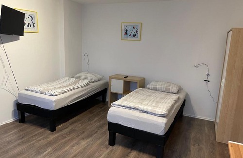 Fuldabruck Apartment | Bed4You Gästehaus 1