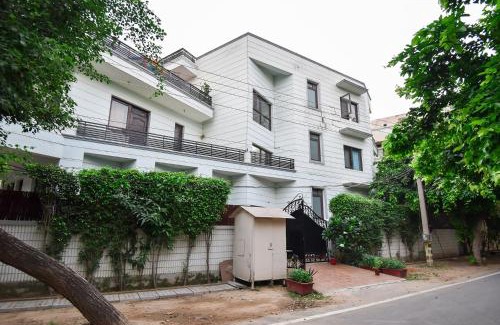 Gurugram Apartment | BedChambers Serviced Apartments, Near Golf Course Road