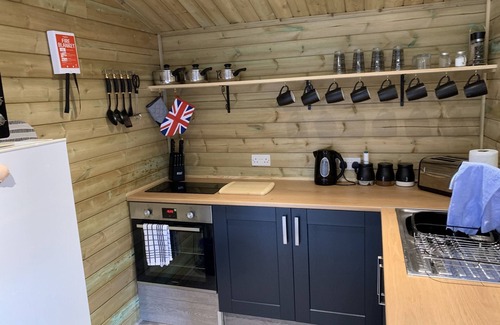 Winterbourne House | BedrockLodge Buisness Centre HolidayLets