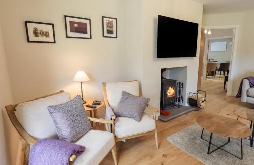 Lakeside House | Beech Lea