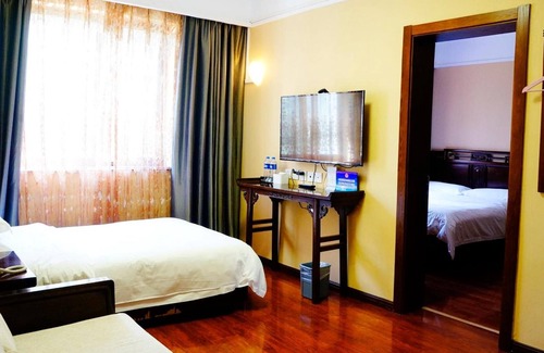 Middle Chaoyang Hotel | Beijing Hujialou Hotel