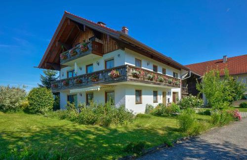 Seeon-Seebruck Apartment | Beim Rieder