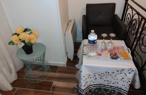 Montfermeil Apartment | Bel Appart entre Paris et Dysney équipé (Ref:KL0)