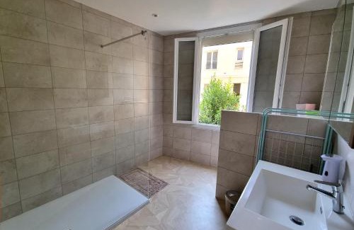 Gambetta Apartment | Bel appartement 2 chambres climatisé centre ville
