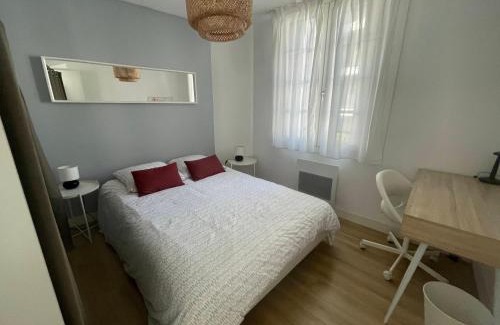 Cathedrale Apartment | Bel appartement 6p Tours Centre