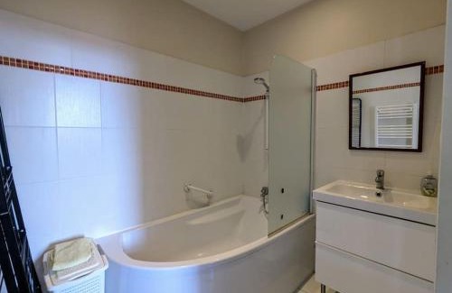 Roanne Apartment | Bel appartement en rue piétonne