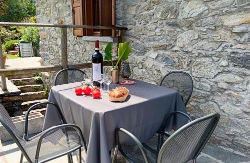 Albonico Apartment | Bel Pace