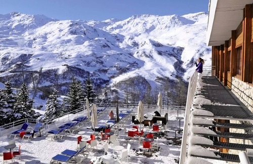 Les Menuires Apartment | Belambra Clubs Les Menuires - Snow And Heaven - Half board - 2 Rooms Essential 2 Adults + 1 Child View Impregnable Mountain