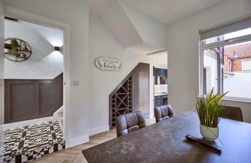 Belfast House | Belfast Luxury Lets - Fortwilliam Townhouse