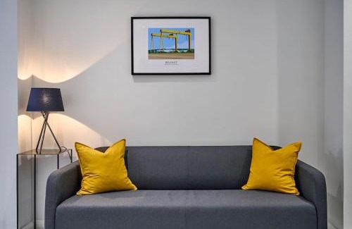 Queens Quarter House | Belfast Luxury Lets - Windsor Townhouse