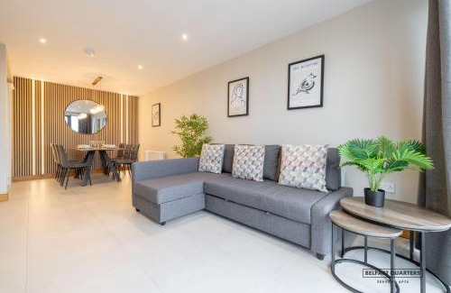 Belfast City Centre Apartment | Belfast Quarters 8th Floor Gem!