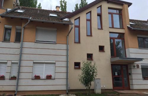 Balatonalmadi Apartment | Bella apartman Balatonalmádi
