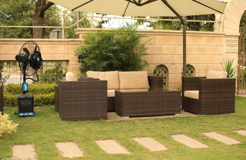 F-8 Sector House | Bella Hotel