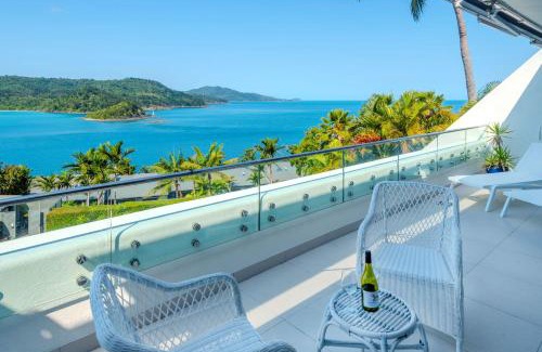 Hamilton Island Apartment | Bella Vista E9 - Ocean View Spacious 2 Bedroom with golf buggy