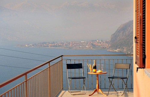 Bellano Apartment | Bellano Perla Apt. 7