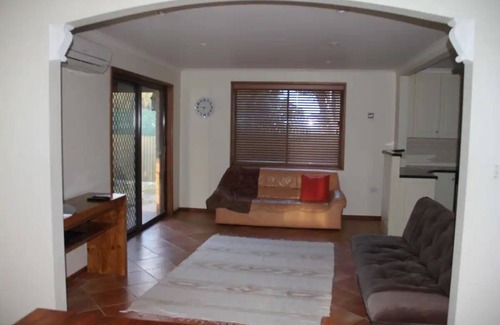 West Wyalong House | Bellarwi House