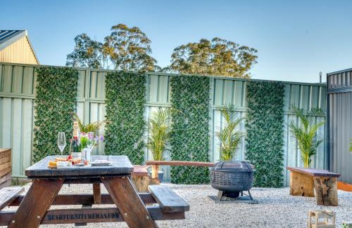 Bellbird Heights Villa | Bellbird Hideaway