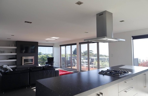 South Bay House | Bellbird - Stunning Views, Stunning Home