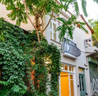 Monastiraki Hotel | Belle Athenes - Luxury Rooms at Monastiraki Railway Station