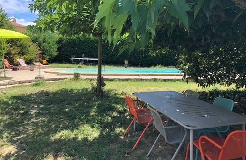 Ners House | Belle Maison Tranquille Avec Piscine et Jardin