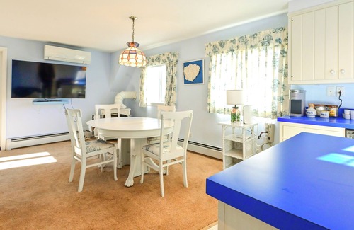 Biddeford Pool House | Belle Mer: Beachfront Bliss in Biddeford’s Hills Beach Community