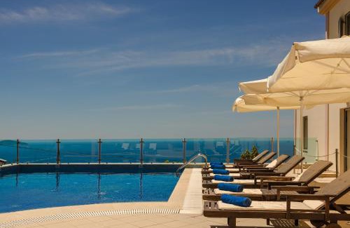 Manganos Hotel | Belle View Hotel - Sea View & Sunset