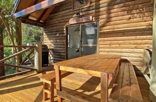 Amity Point Apartment | Belles on Ballow - Possum Lodge