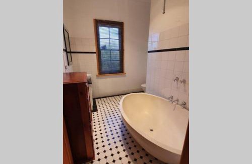Wentworth House | Bellview Holiday House