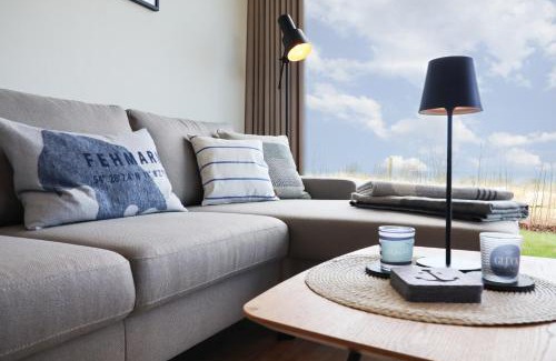 Fehmarn Apartment | BeltBlick 8 - Moderne Ferienwohnung mit unverbauten Meerblick & Sauna!
