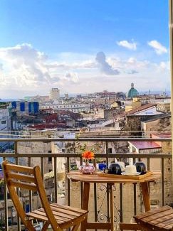 Quartieri Spagnoli Apartment | Belvedere Quartieri Napoli