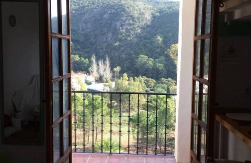 Benahavis Apartment | Benahavis made affordable!