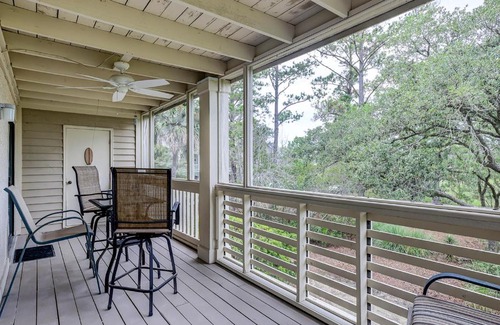 Seabrook Island Apartment | Bend in the Road 2003