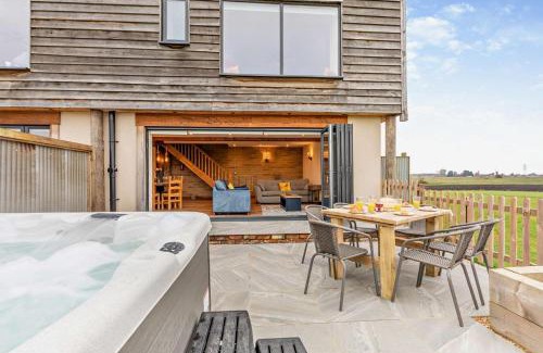 Wisbech House | Benedict Barn