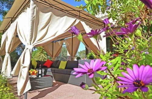 El Toro House | Benestar