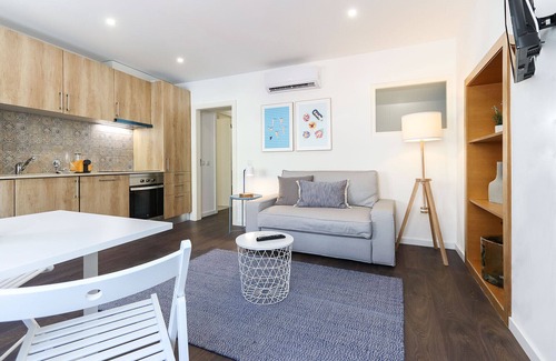 Carnide Apartment | Benfica Historial Apartments by Homing