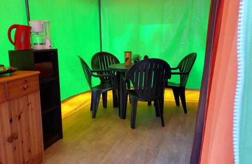 Fajoles RV Rental | Bengali tent