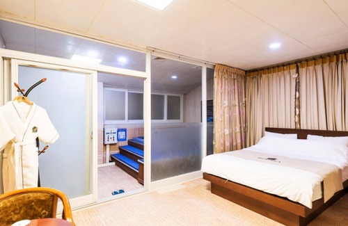 Cheongdo Hotel | Benikea Cheongdo Yongam Oncheon