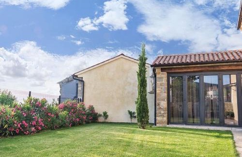 Kaldir Villa | Benvenuti with heated pool
