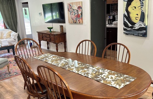 Berea House | Berea Coe Lake Vacation Home-close to BW campus, IX Center, Airport