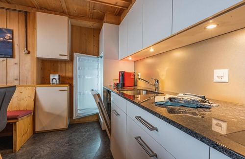 Schwenden Apartment | Berg Herz Grimmialp (Schwenden) by Interhome