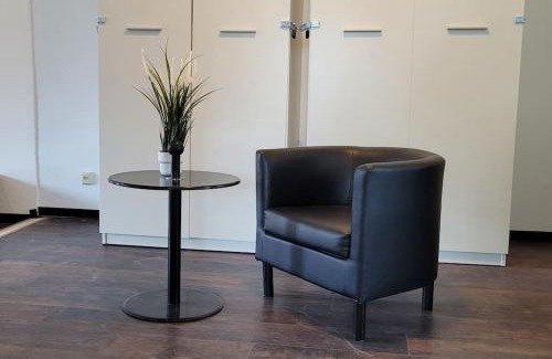 Bergisch Gladbach Apartment | Berg Messe EG, 2,5 Zimmer, Homeoffice, W-Lan