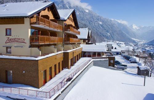 Sankt Gallenkirch Hotel | Berg-Spa & Hotel Zamangspitze