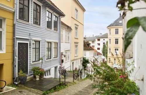 Bergen City Centre Apartment | Bergen House I 10 min to Bryggen I 24/7 check-in