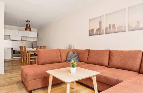 Bergen City Centre Apartment | Bergen House I 2-story Apt I 24/7 Check-In