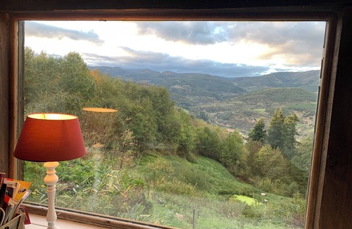 Satillieu House | Bergerie Rustique, Vue, Brasero et Four à Pain