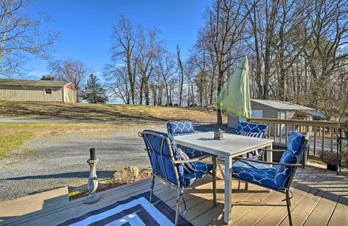 Berkeley Springs Cottage | Berkeley Springs Vacation Home w/Fire Pit!