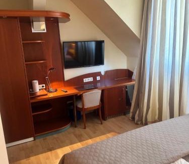 Dallgow-Doeberitz Hotel | Berliner Hof