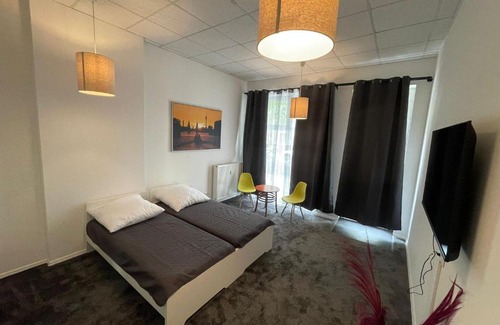 Oberschoneweide Apartment | Berlinhome Apartment Köpenick