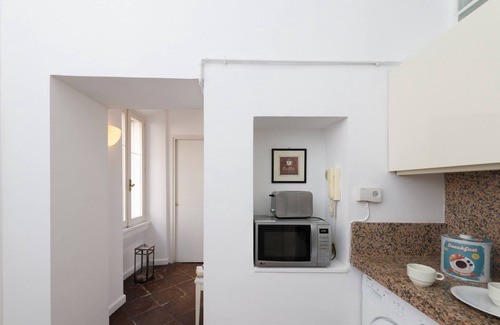 Rione XIV Borgo Apartment | Bernini al Borgo